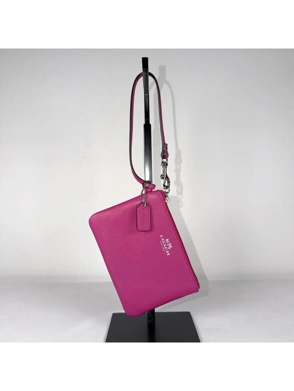 Coach Fuchsia Corner Zip Wristlet